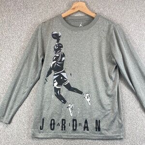 Nike Dri Fit Air Jordan tee long sleeve child’s L gray basketball quick dry